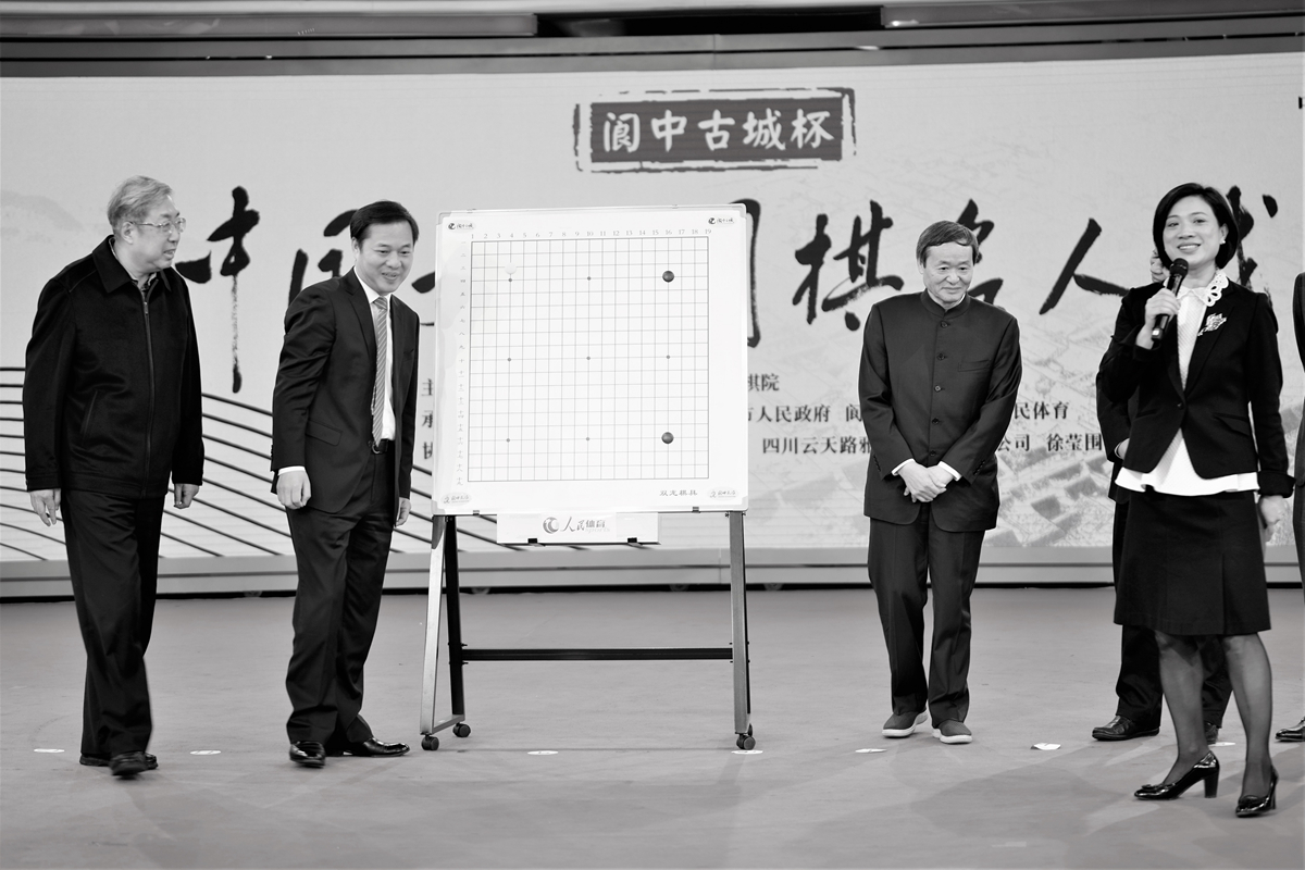 1542535759135297.jpg 二连星.jpg